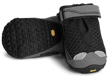 Top Hiking Gear for Dogs & Their Humans: Safe & Fun Outdoor Adventures
