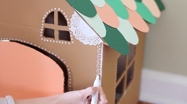 DIY Cardboard Gingerbread House for Pets: A Festive, Eco‑Friendly Gift