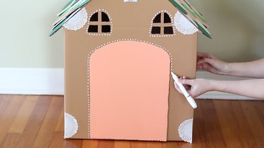 DIY Cardboard Gingerbread House for Pets: A Festive, Eco‑Friendly Gift
