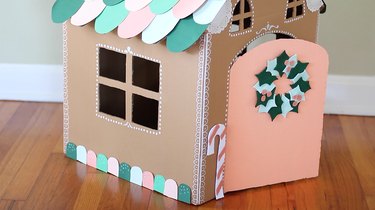 DIY Cardboard Gingerbread House for Pets: A Festive, Eco‑Friendly Gift