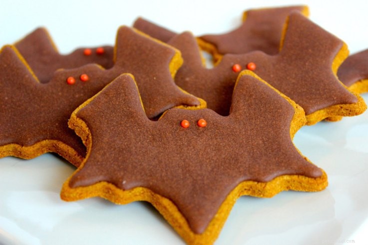 10 Dog-Friendly Halloween Treats You Can Make at Home