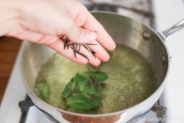 DIY Natural Dog Coat Freshener – Keep Your Pet Smelling Fresh & Clean