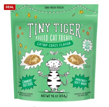 Celebrate Independence Day with the Best Fourth of July Deals on Cat Products