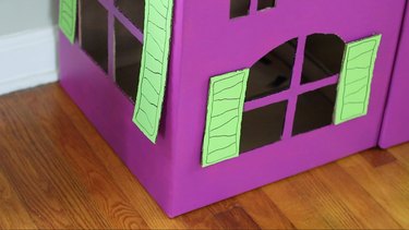 Create a Spooky Pet House from Cardboard Boxes for Halloween