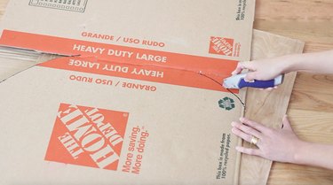 Create a Charming Vintage Cat Camper from Cardboard Boxes – Step-by-Step DIY Guide