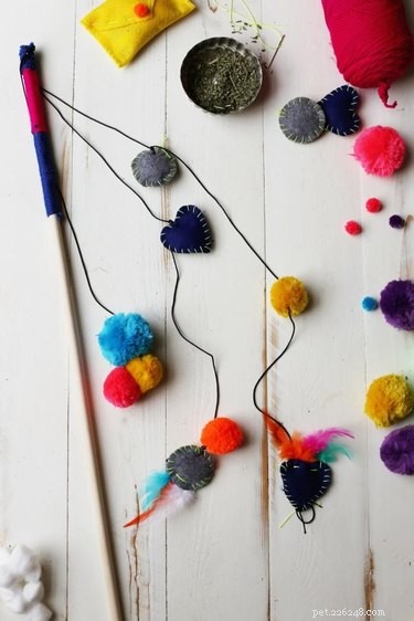 15 Simple DIY Cat Toys Your Feline Will Love