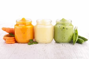 The Ultimate Guide to Cat-Friendly Foods: Safe Snacks for Cats and Kittens