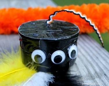 Spooktacular Ways to Spoil Your Dog or Cat This Halloween