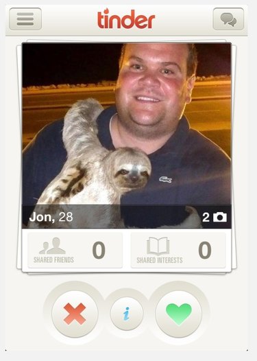 19 Fun Tinder Profiles That Show How Pets Make Online Dating Better
