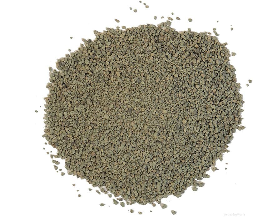Choosing the Best Litter Deodorizer: Baking Soda vs Commercial Options for Cats and Owners
