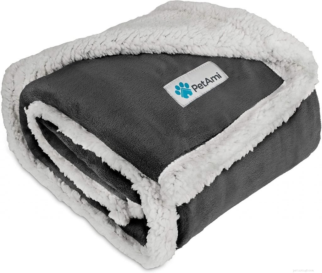 Top-Rated Cat Blankets for Ultimate Comfort & Safety