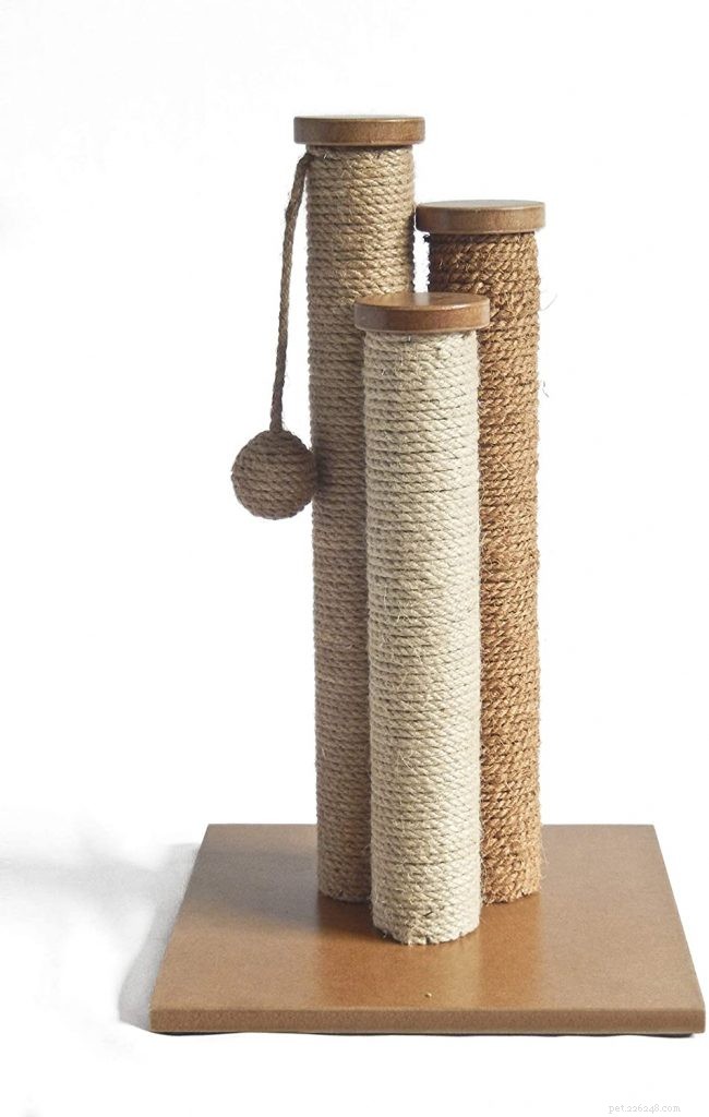 Premium Cat Scratching Posts – Protect Your Home & Your Feline’s Claws