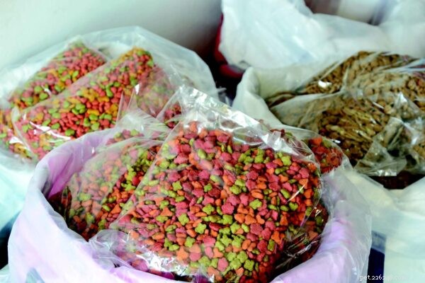Recent Pet Food Recalls: Stay Informed & Protect Your Pets