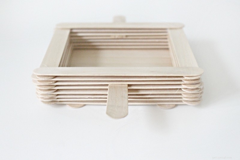 DIY Bird Feeder from Craft Sticks – Easy, Eco-Friendly, & Bird-Attracting