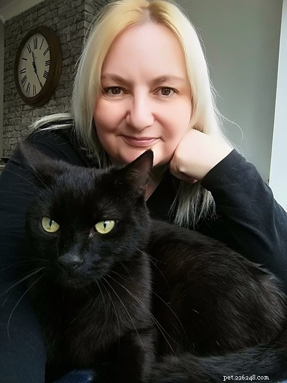 Heroic Cat Saves Day-Old Kitten from Fox Attack