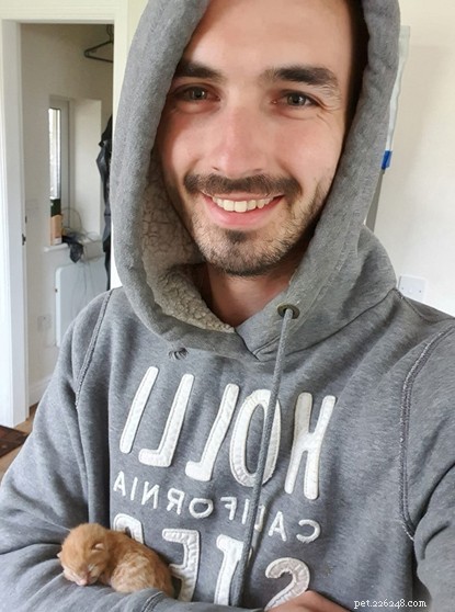 Newborn Kitten Saved from Lawn Mower by Quick-Thinking Rescuer