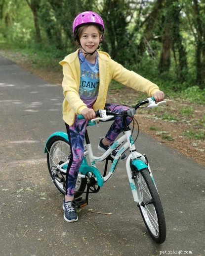 Young Cyclist Hallie Leborgne Rides 48km to Raise Funds for Cats