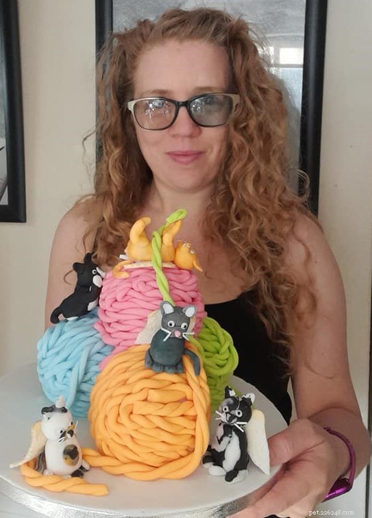 Cats Protection’s Baking Challenge Winner: Vegan Victoria Sponge Cake & Cat-Themed Meringues