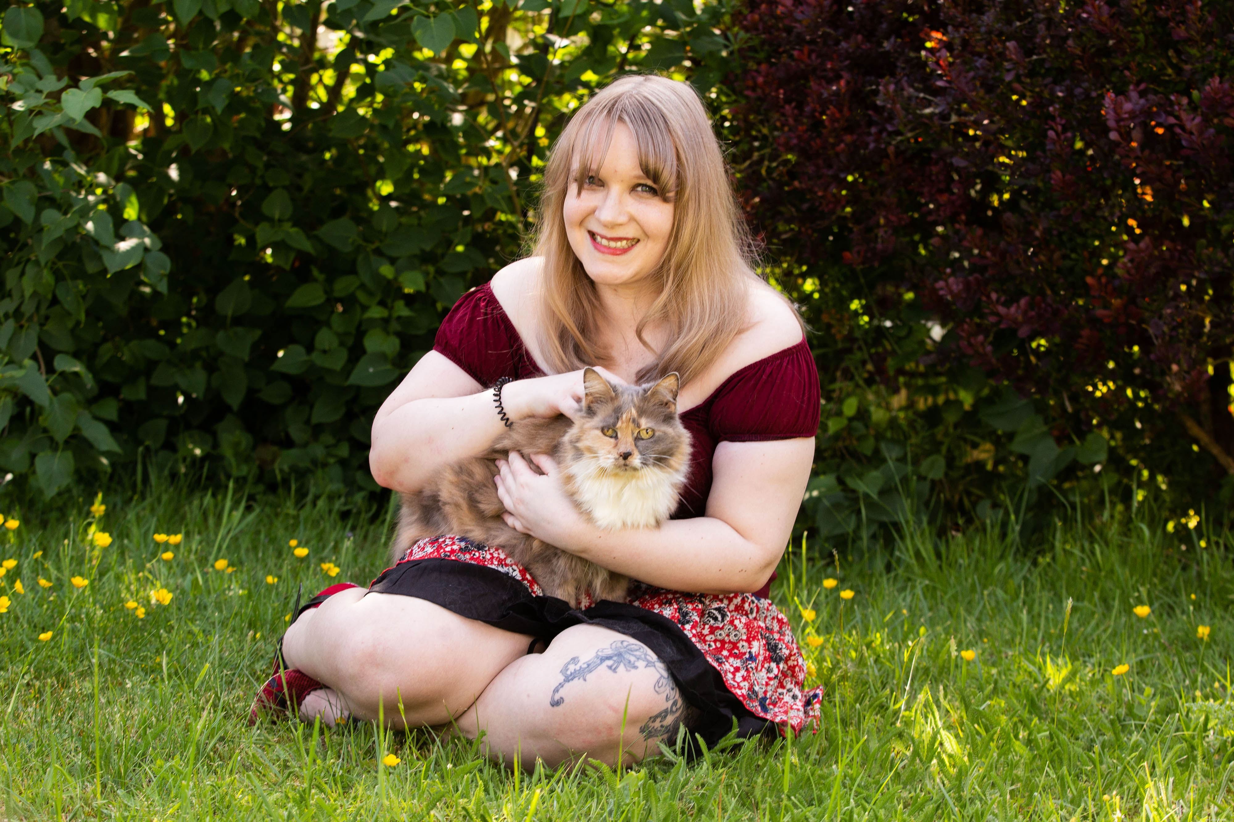Celebrity Judges Pick Winning Cats in Heartwarming Virtual National Cat Awards 2021