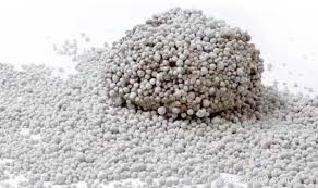 Clumping vs. Non‑Clumping Cat Litter: Choosing the Best for Persian Cats