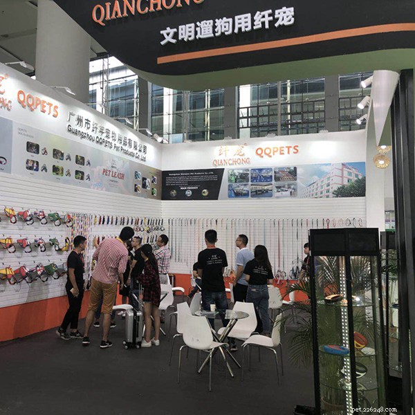 QQPETS Showcases New LED Dog Collars & Pet Gear at CIPS 2018