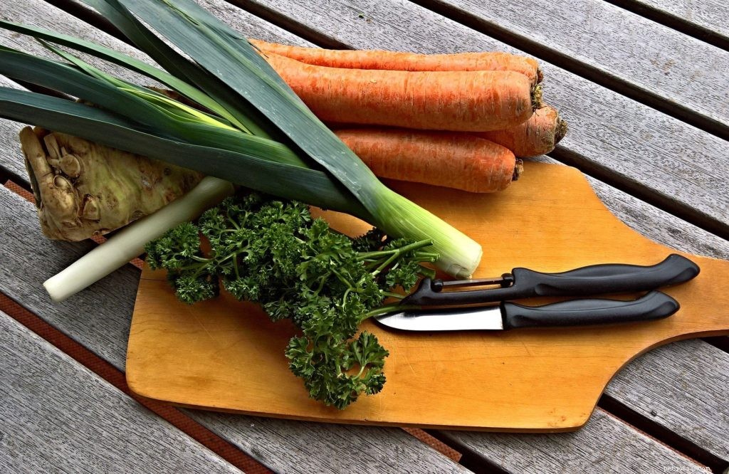 9 Nutritious Vegetables Every Dog Should Eat