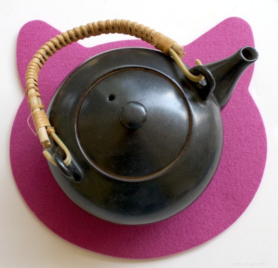 Shop Feltplanet’s Cat-Themed Coasters, Mousepads & Home Accessories on Etsy