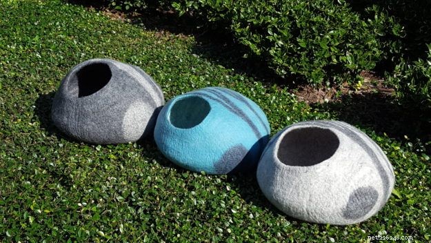 Meowfia Cat Caves: Premium Felted Wool Beds for Stylish Comfort