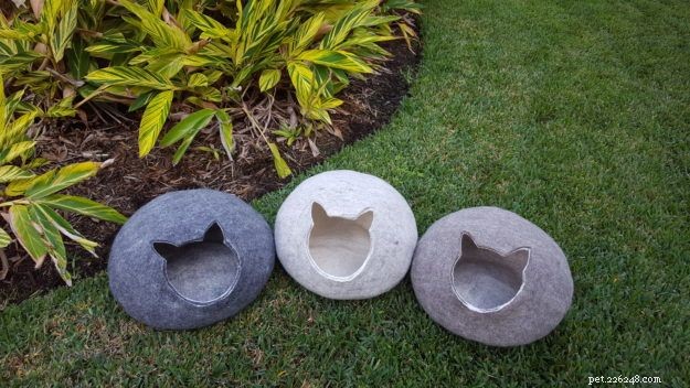Meowfia Cat Caves: Premium Felted Wool Beds for Stylish Comfort