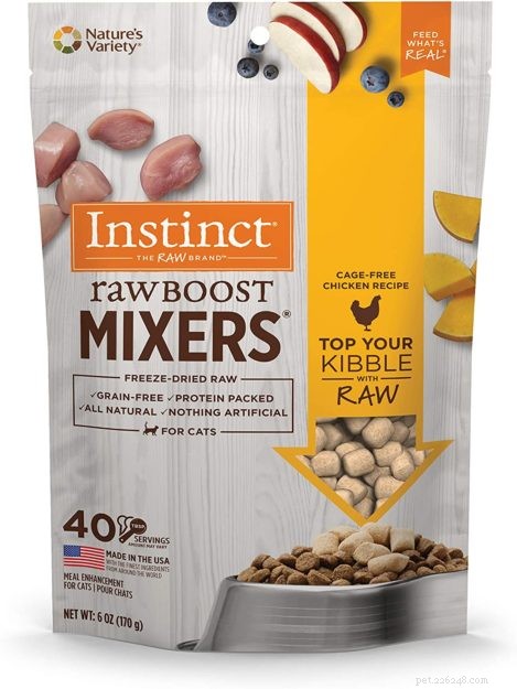 Top 9 Healthiest Cat Treats Your Kitty Will Love