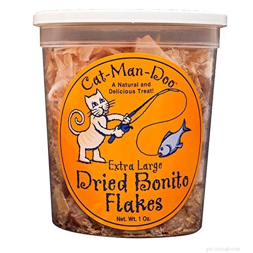 Top 10 Healthy Cat Treats Your Feline Will Love