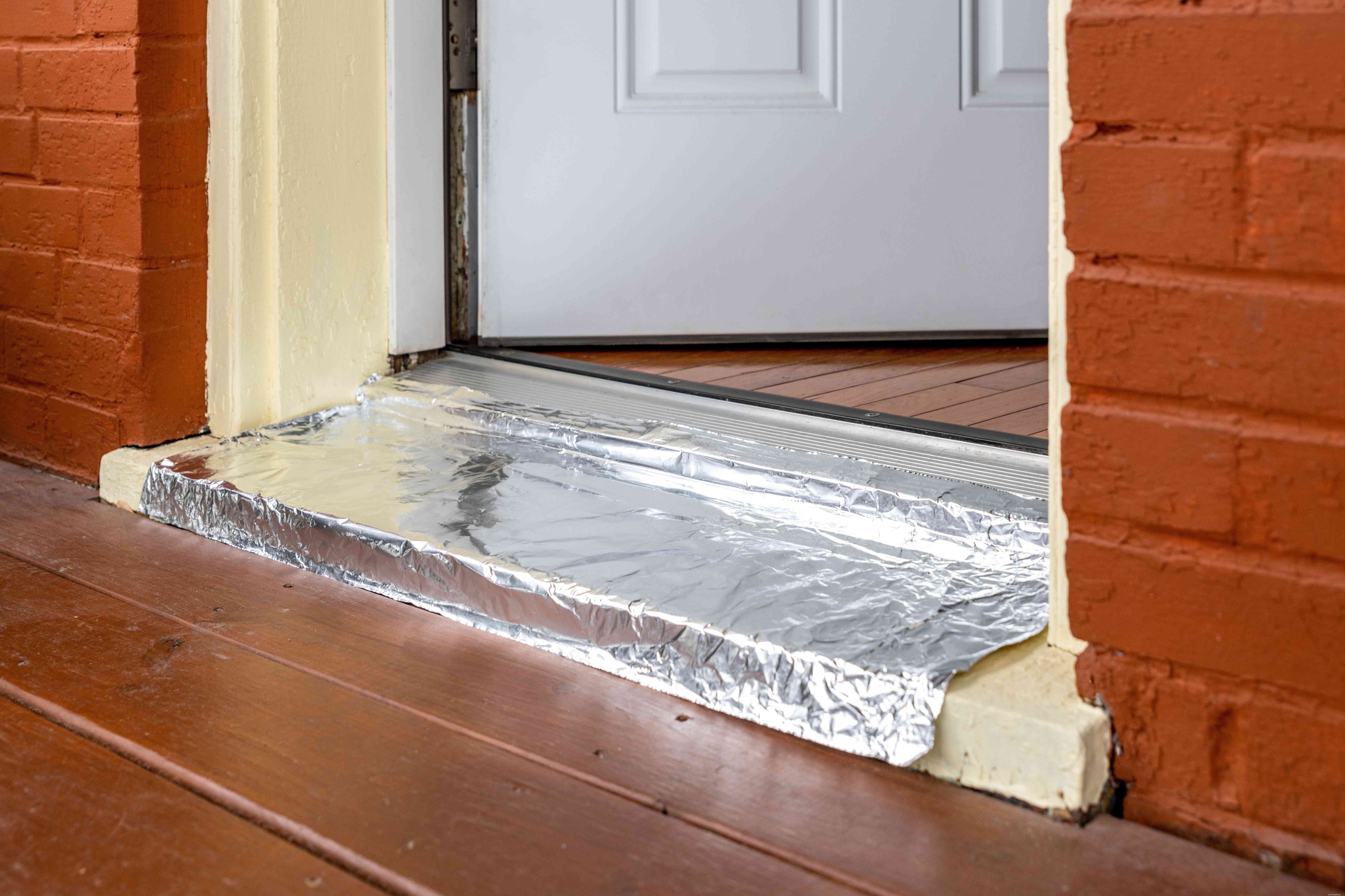 Prevent Your Cat from Escaping: Proven Tips to Keep Them Safe Inside