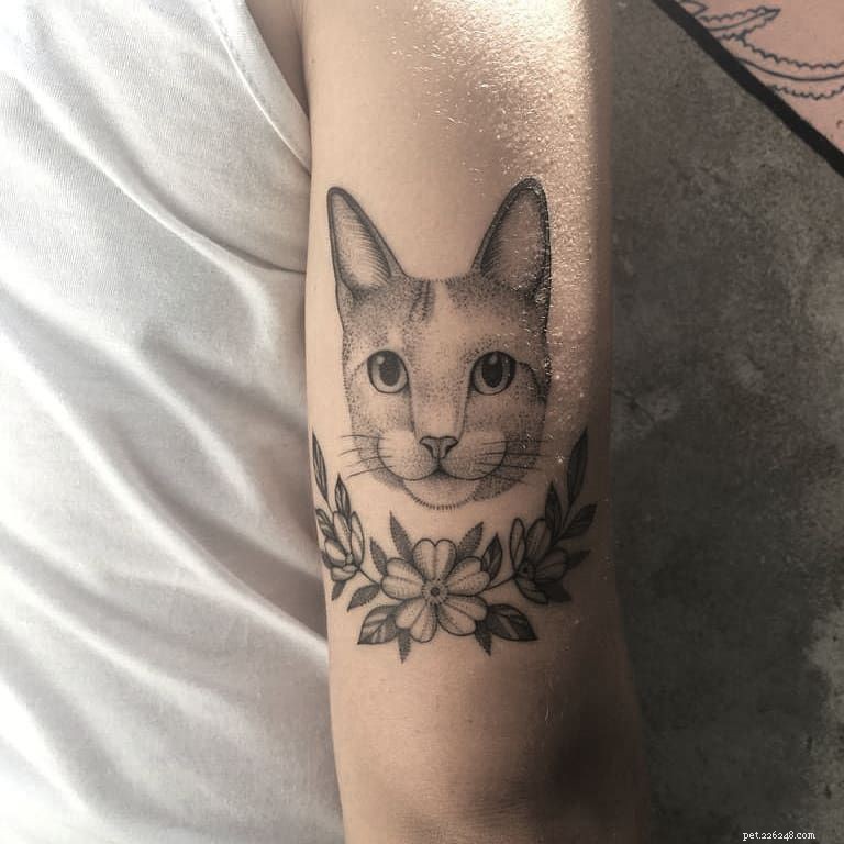 Premium Pet Owner Tattoos: Honor Your Furry Companion