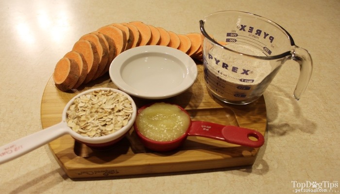Healthy Thanksgiving Treats for Dogs: Sweet Potato & Pumpkin Recipe