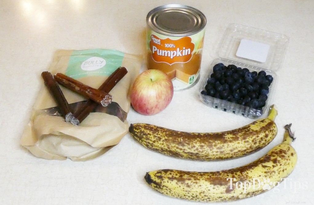 Healthy Bully Stick Pup‑Sicles with Blueberries & Apples – DIY Dog Treat