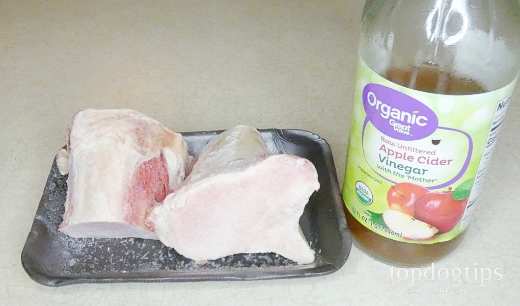 Homemade Bone Broth for Dogs: Simple, Nutrient‑Rich Recipe