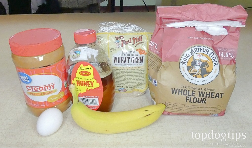 Homemade Banana & Peanut Butter Dog Biscuits – Healthy, Easy, and Nutritious Treats