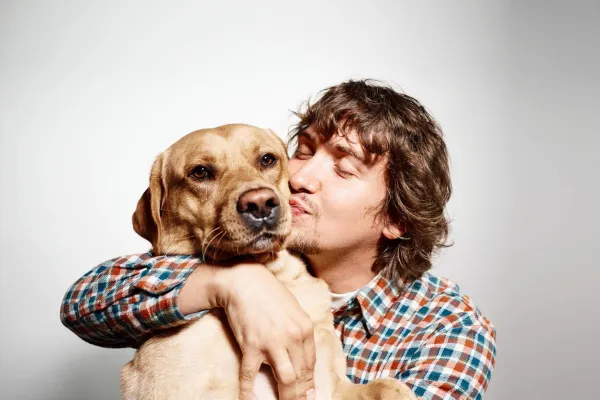 How to Help Your Dog Overcome Fear of People