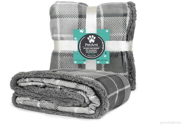 Top-Rated Pet Blankets of 2022: Comfort, Durability & Style