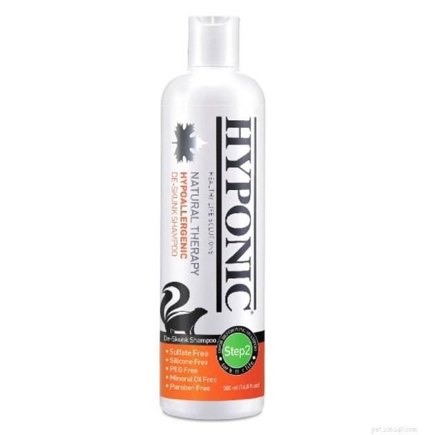 2022 Guide to the Best Skunk Odor Removers for Pets