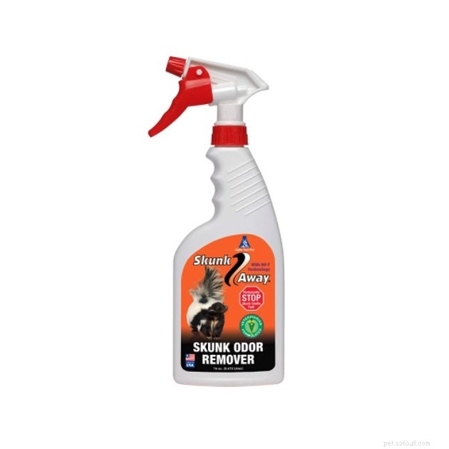 2022 Guide to the Best Skunk Odor Removers for Pets