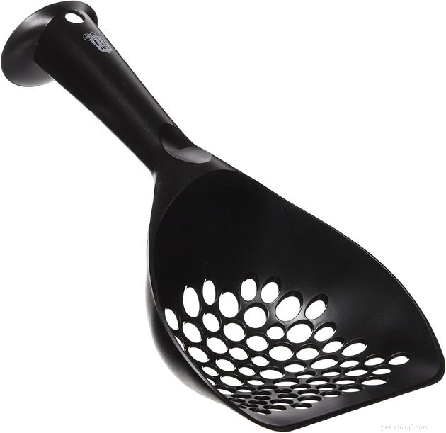 Top Cat Litter Scoops of 2022: Clean, Durable, Easy to Use