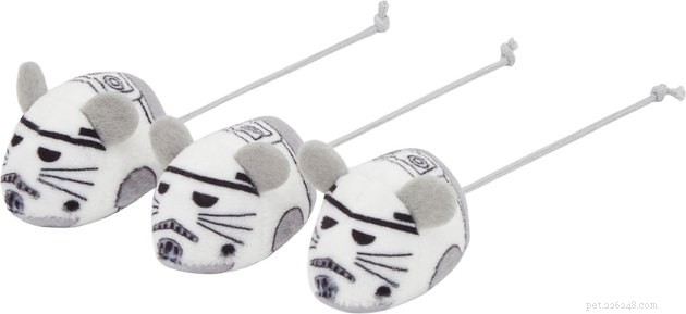 May the Fur Be With You: Top 5 Star Wars Cat Toys & Accessories