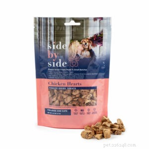 How to Pick the Healthiest Dog Treats: 7 Key Factors