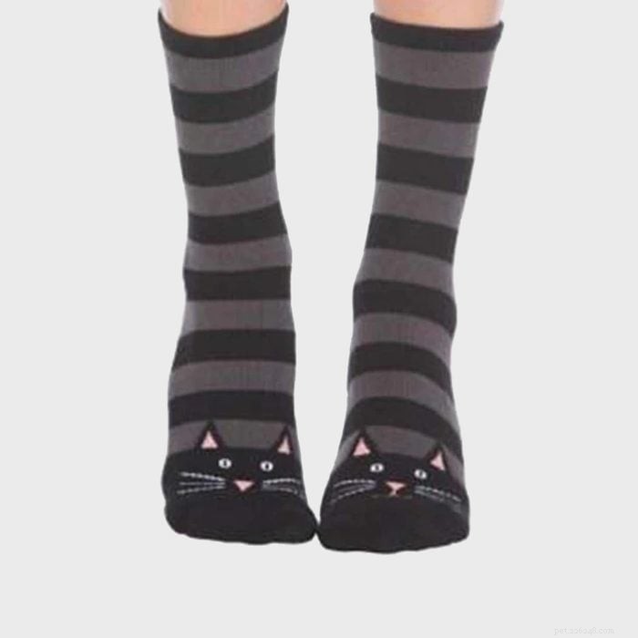 48 Must‑Have Gifts for Cat Lovers & Feline Fans: Stylish Accessories, Cozy Beds & Interactive Toys