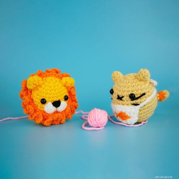 48 Must‑Have Gifts for Cat Lovers & Feline Fans: Stylish Accessories, Cozy Beds & Interactive Toys