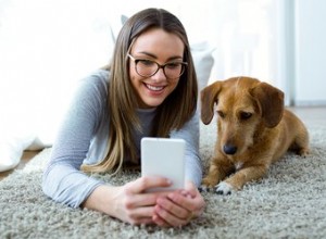 Žárlí můj mazlíček na můj telefon?