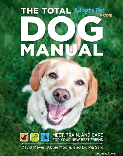 Prenota Giveaway! Vinci una copia gratuita di The Total Dog Manual da Adopt-a-Pet.com