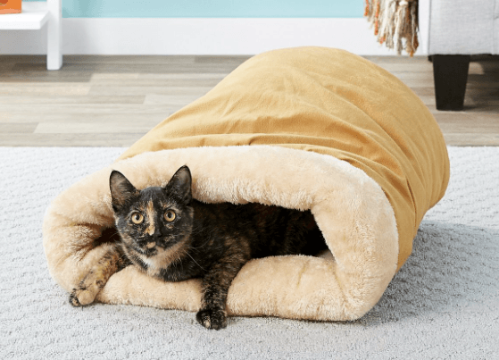 最高の覆われた猫のベッド 