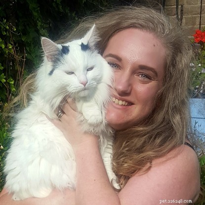 Cat Dusty pomohl své majitelce v nejhlubším bodě jejího duševního zhroucení.